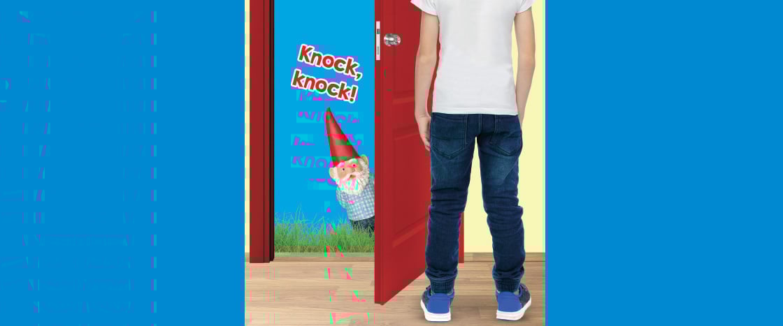 Image of a gnome knocking at the door